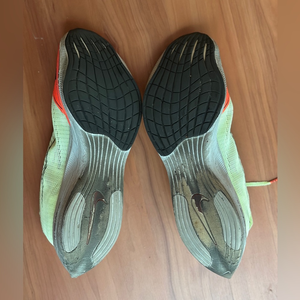 Nike ZoomX Vaporfly Next% 2 - Volt/Bright Crimson - Running shoes Size 12US - Picture 5 of 7